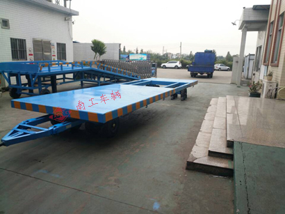 15吨可伸缩型ky平台_KY（中国）一站式服务平台3I.jpg